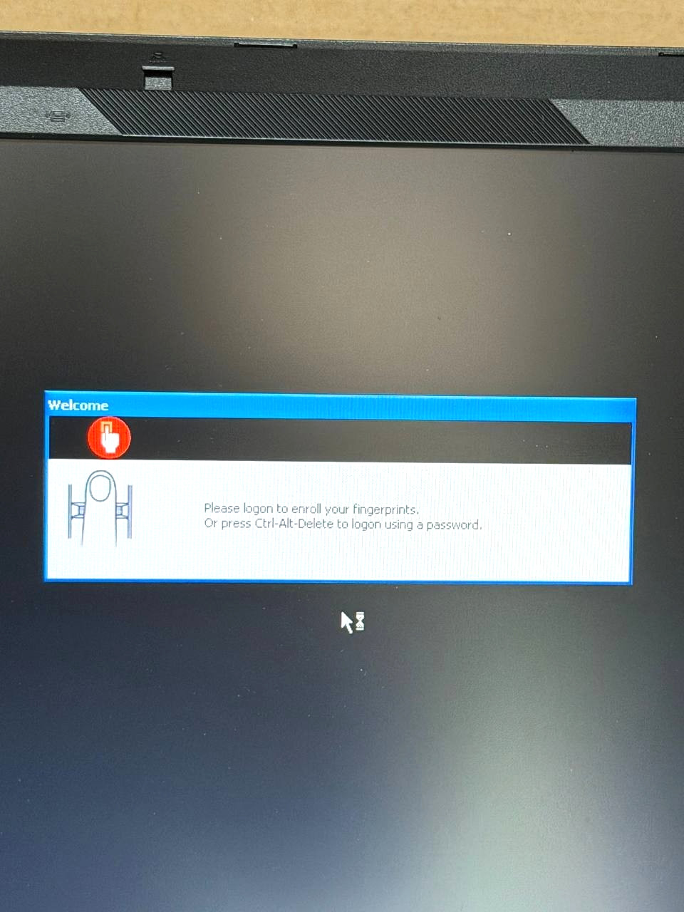 IBM Lenovo ThinkPad R61 Laptop Core 2 Duo 2.4GHz 2 GB RAM “Read”
