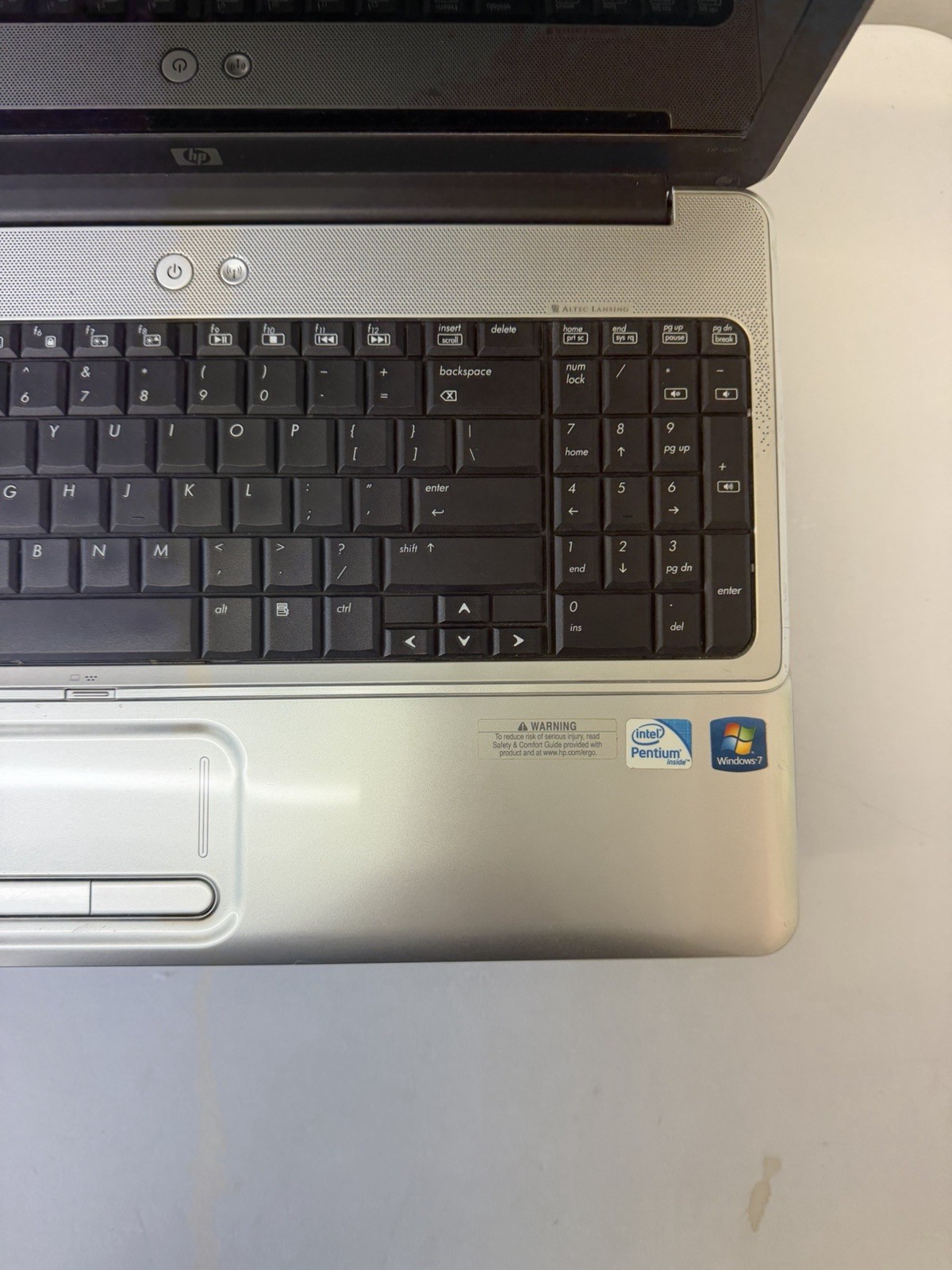 HP G60-635DX Laptop – Good Screen – Intel Pentium T4300 – Read Des