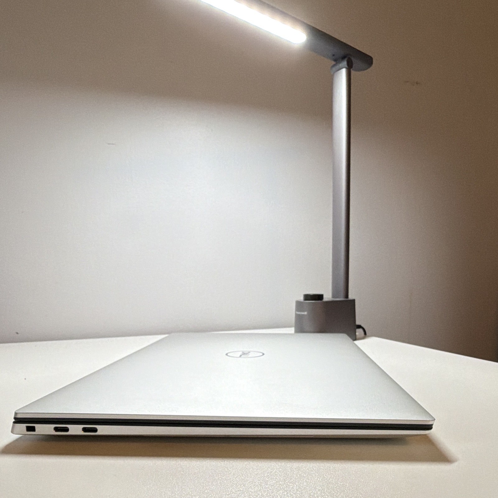 Dell XPS 15 9530 i7 13th Gen 16GB 477GB SSD 15in Silver Excellent Condition