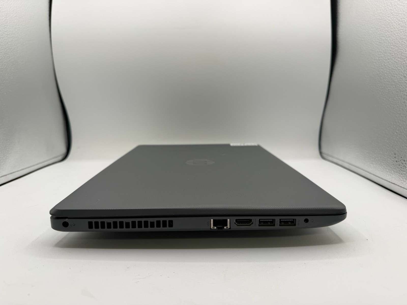 HP 15-bw053od-AMD A10-9620P@2.50GHz 8GB DDR3 Ram 256GB SSD W11H (1233)