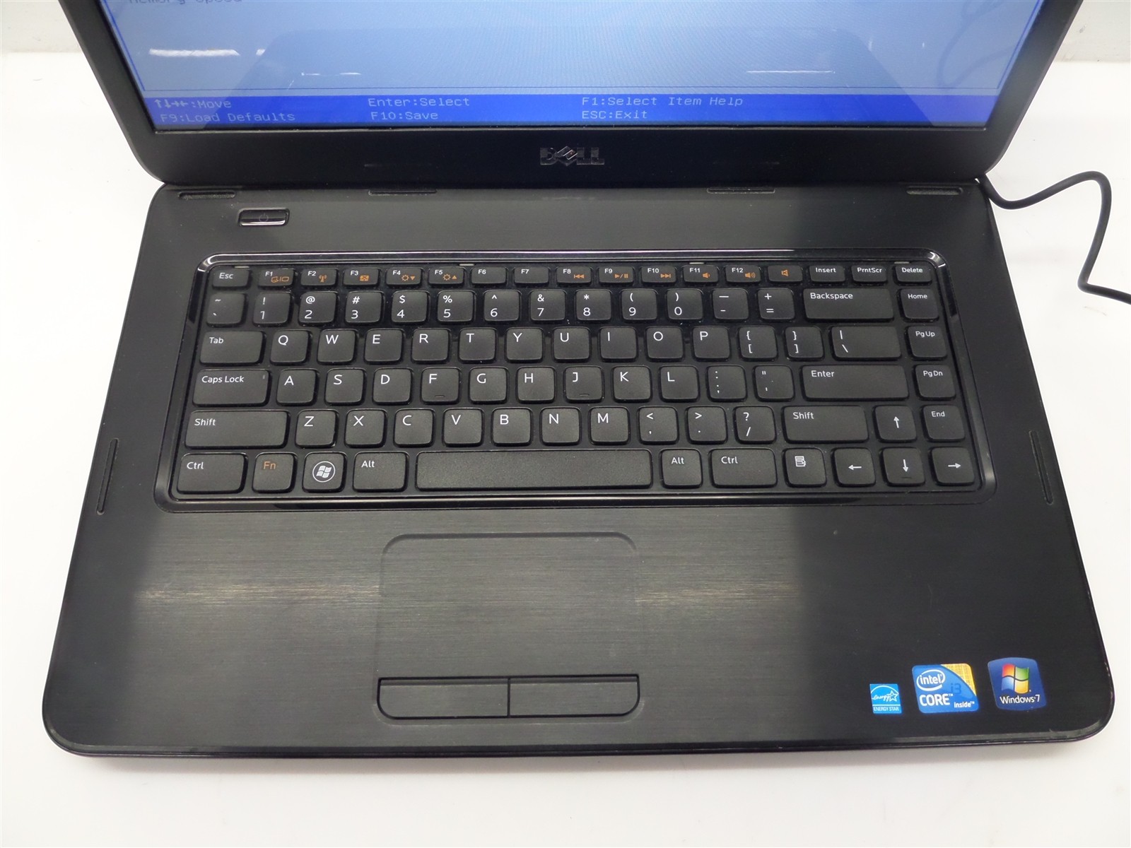 Dell Inspiron N5040 15.6″ Laptop w/ i3-M390 2.67GHz CPU 4GB RAM – No HDD/OS