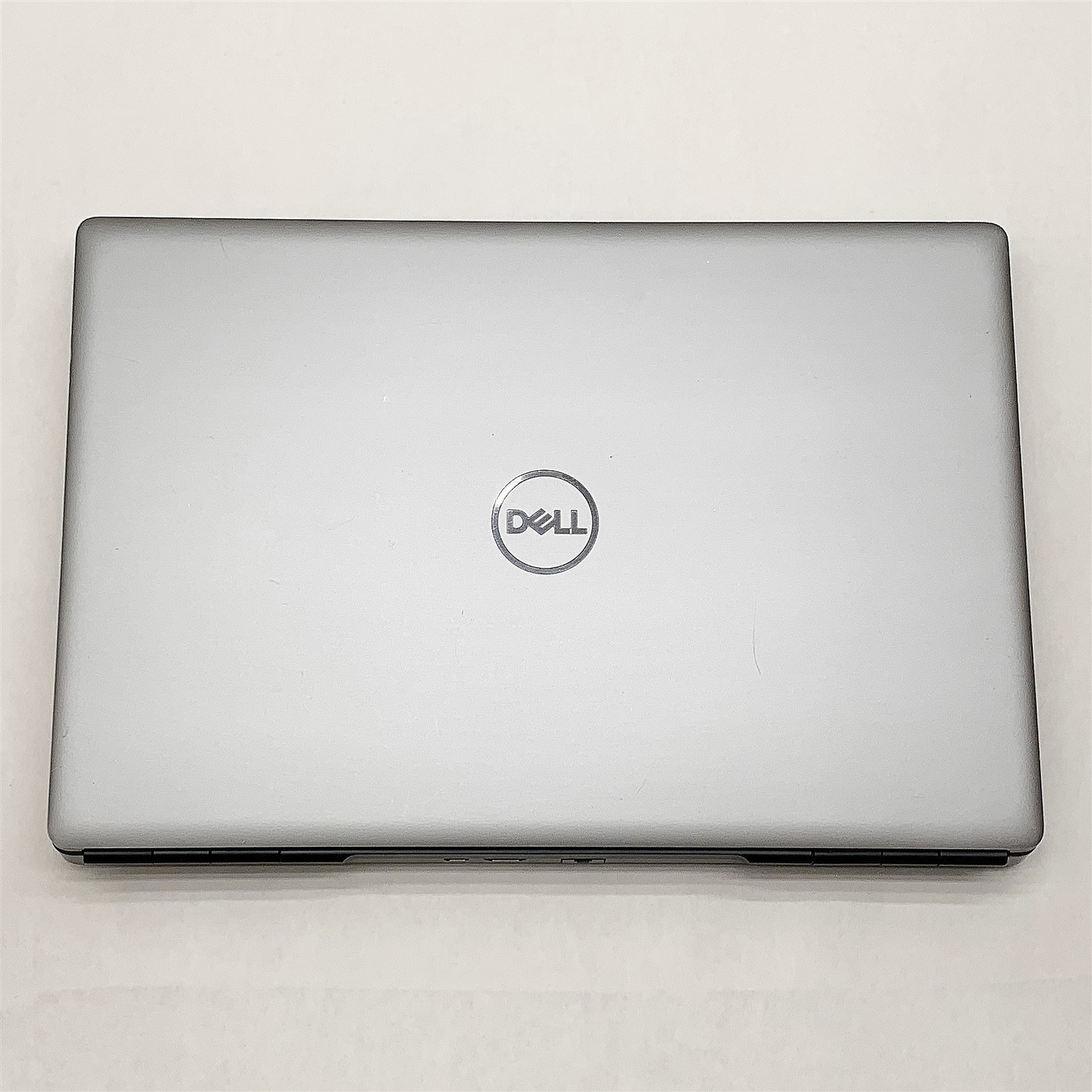 Dell Precision 7560 Laptop Intel i7 11850H 2.50GHZ 15.6″ FHD 32GB NO HDD T1200