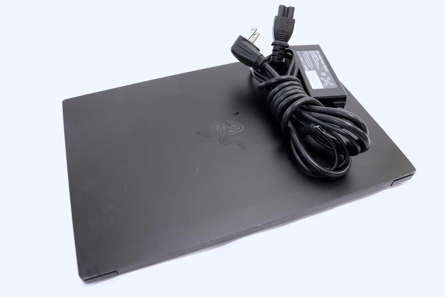 RAZER Blade 13 13.3″ i7 16GB 512GB SSD FHD Win11 Ultrabook