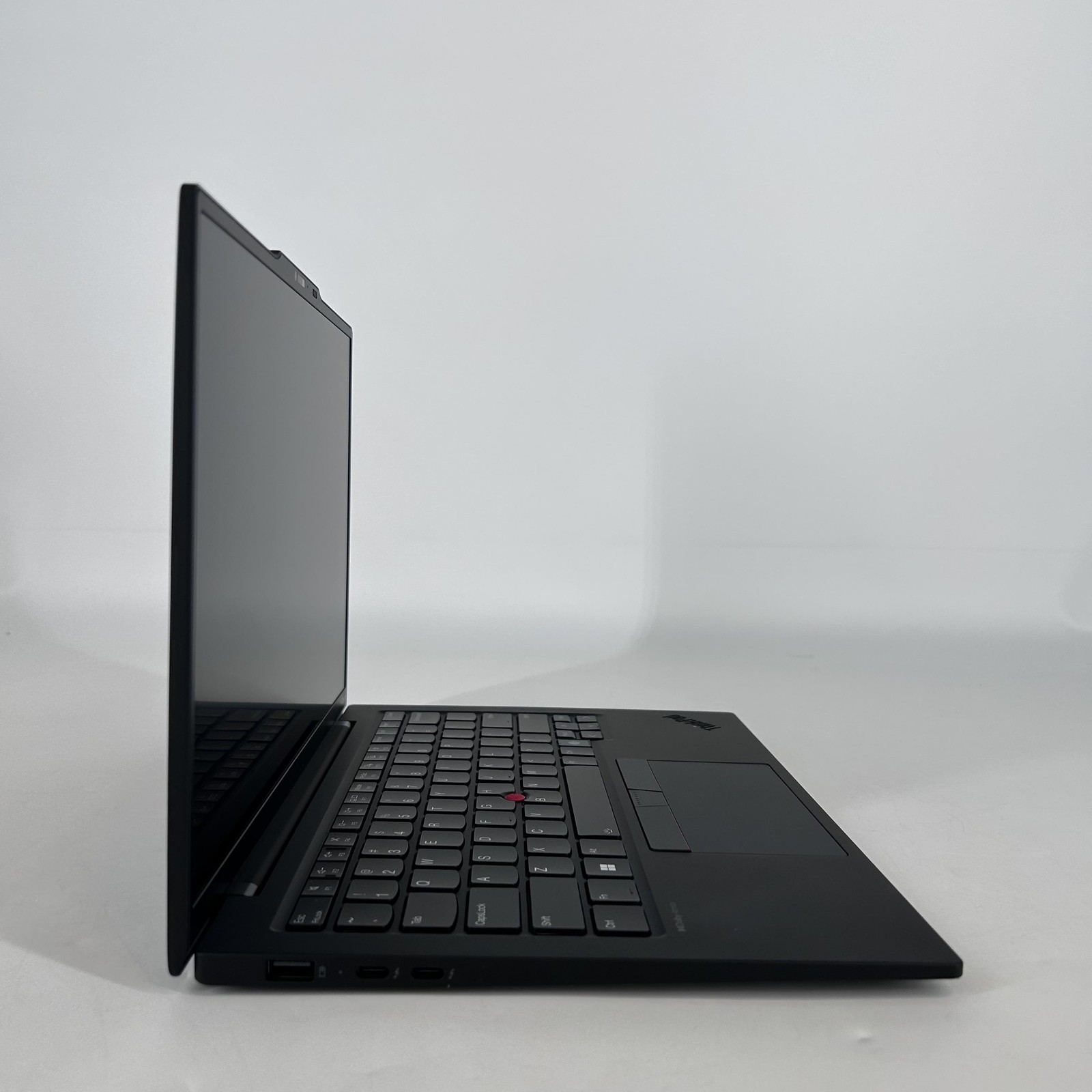 Lenovo ThinkPad X1 Carbon Gen 12 14 Black FHD+ 1.7 GHz Ultra 7 155U 16GB 2TB SSD