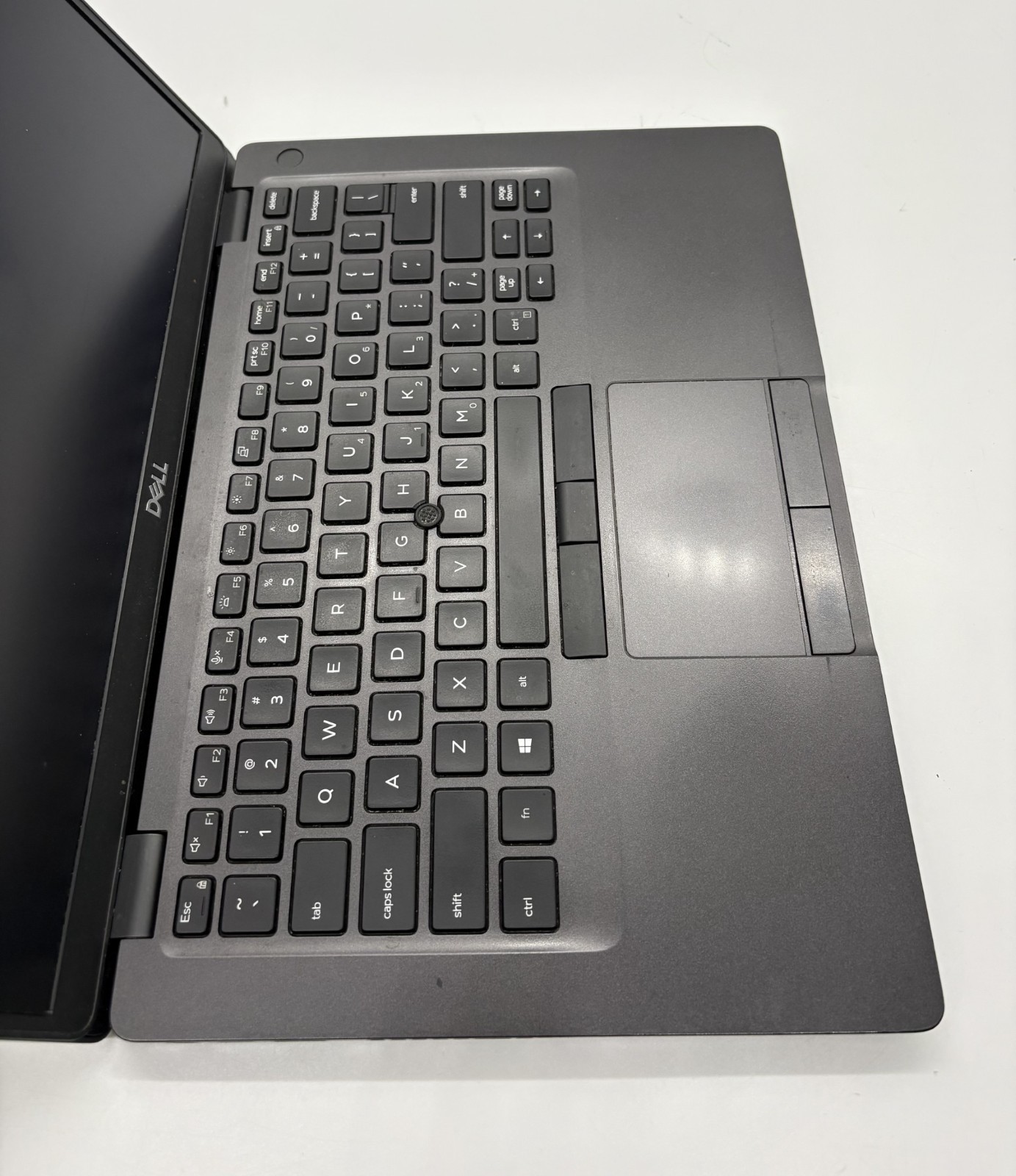 Dell Latitude 5400 Intel i7-8665U 14″ 16GB RAM 512GB NVMe WIN11P Unlicensed