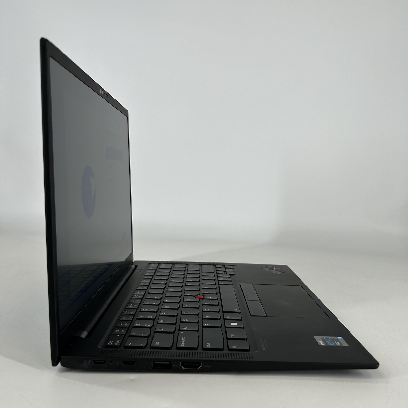 Lenovo ThinkPad X1 Carbon Gen 9 14 Black FHD+ i5-1135G7 2.40GHz 8GB 256GB SSD