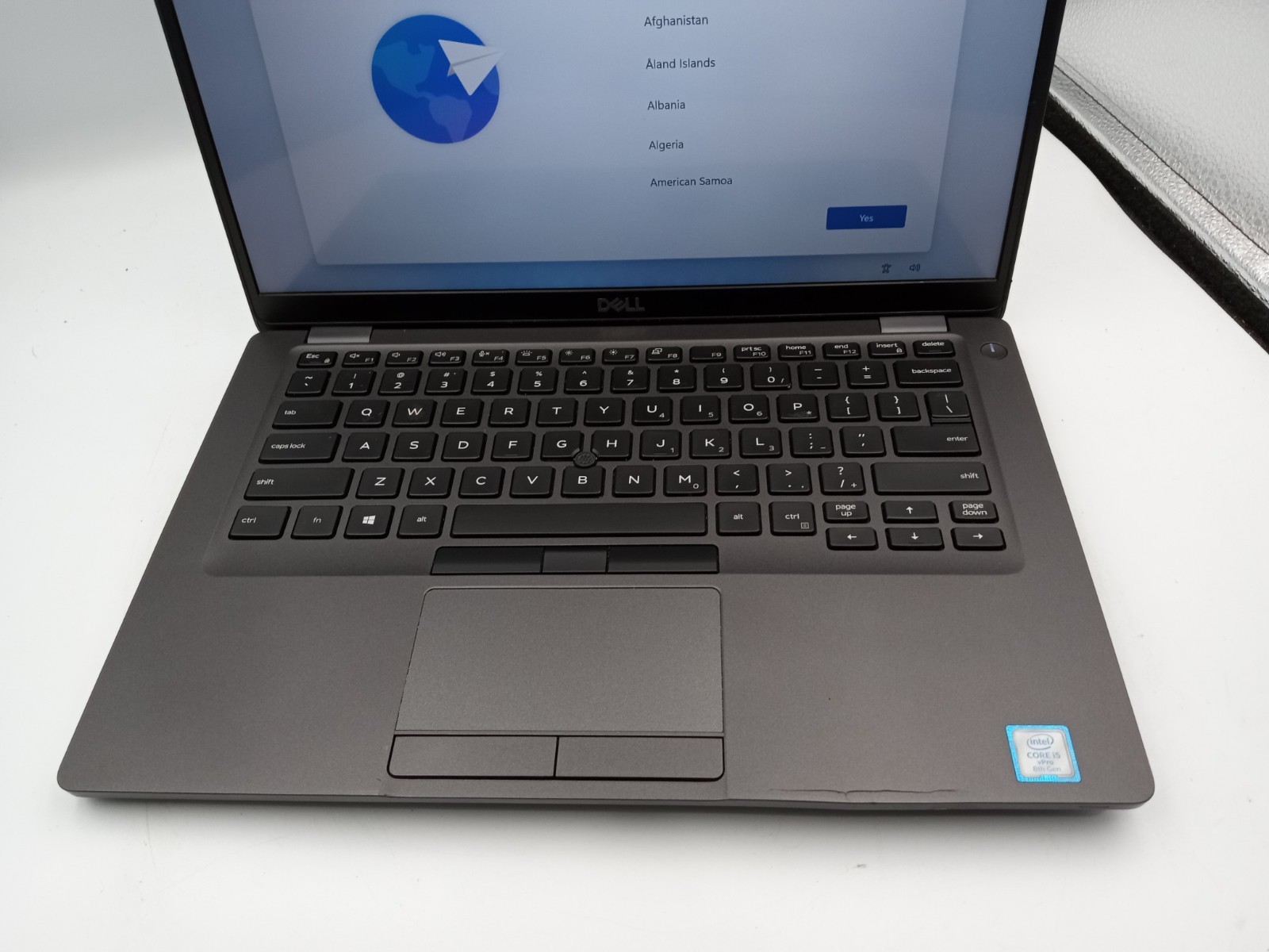 Dell Latitude 5400 14″ Touchscreen i5-8365U 4GB RAM 256GB SSD Win11 *READ* -RR