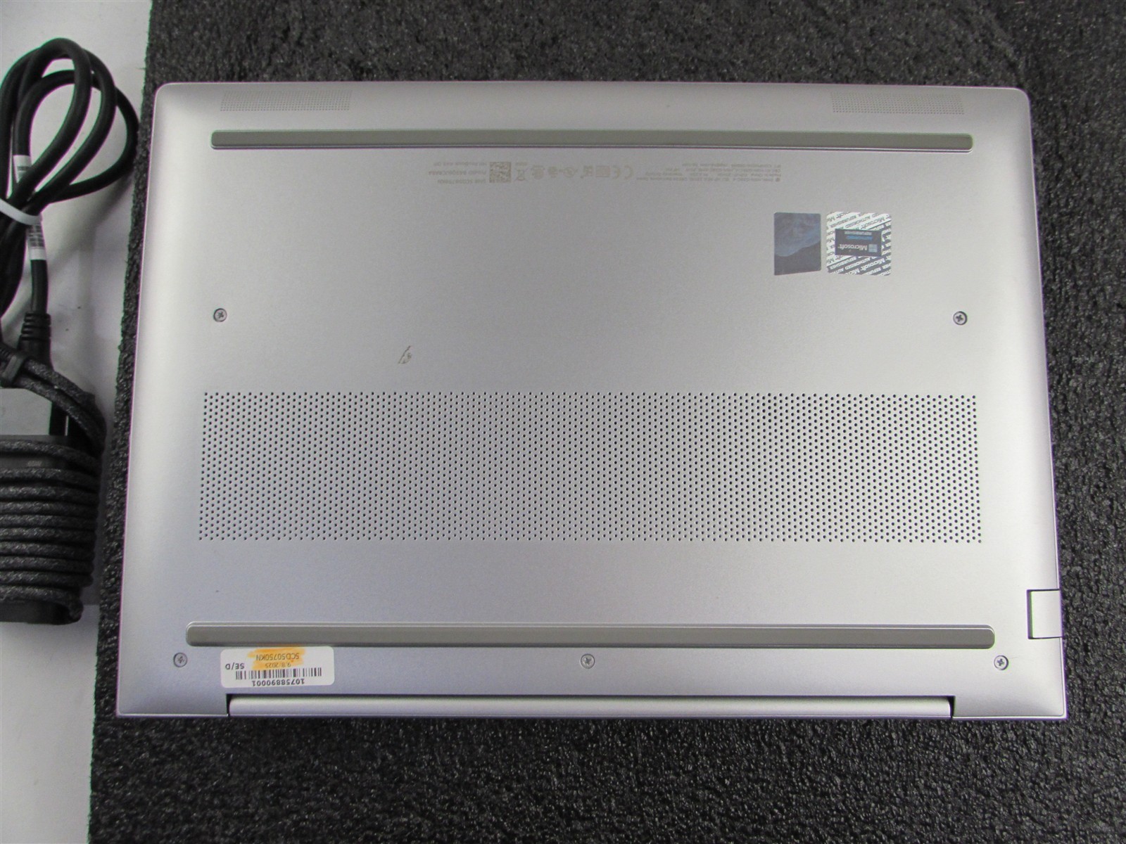 HP PROBOOK 445 (G11) AMD RYZEN 7 7735U 256GB SSD 16GB RAM AMD GPU WIN 11 PRO