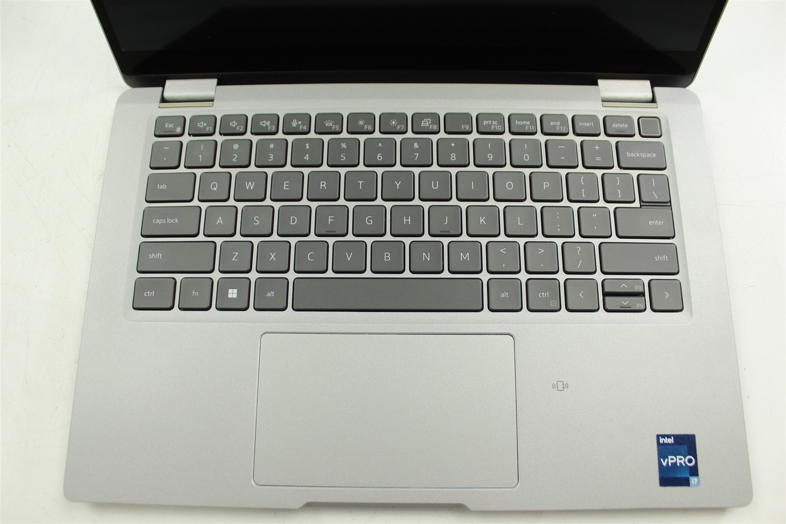 Dell Latitude 5330 13.3″ FHD Touch i7-1265U 1.8GHz 256GB SSD 16GB RAM W11H