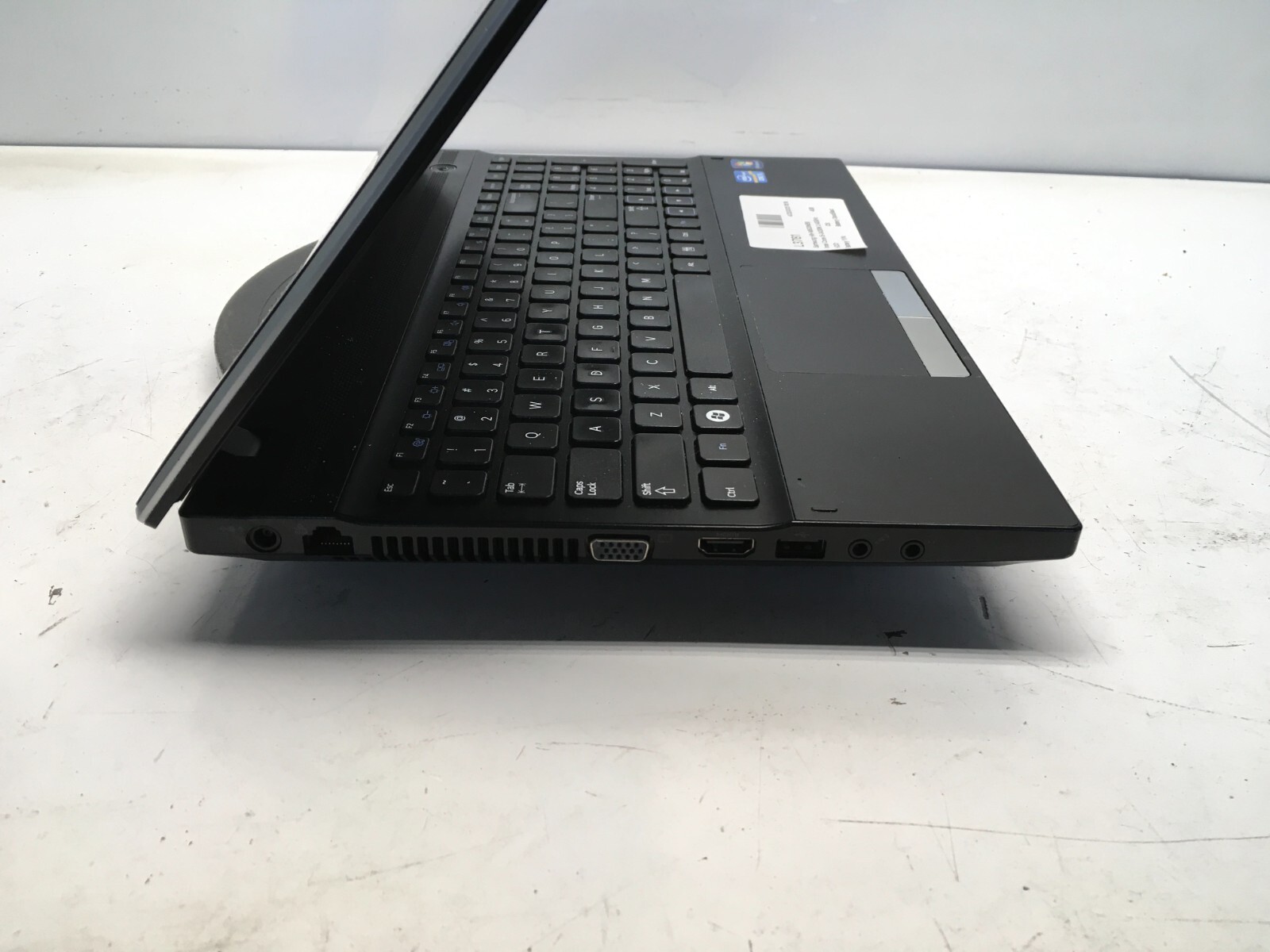 Samsung NP300V5A Intel Core i5-2430M 2.40GHz 4GB NO HDD