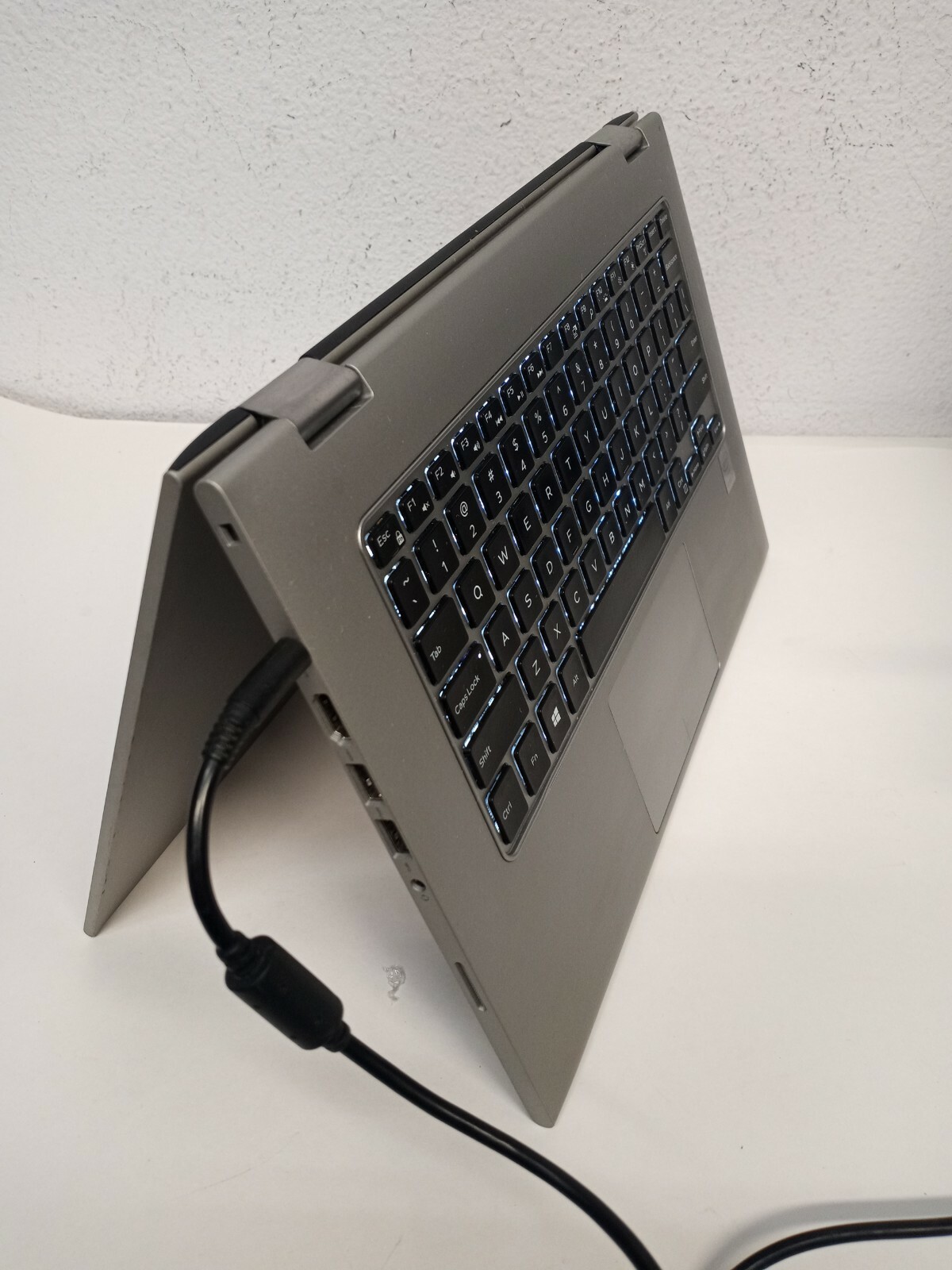 DELL Inspiron 7347 2n1 TOUCH 13.3″ Intel Core i3-5010U 2.1GHz 8GB 500GB HDD W10H
