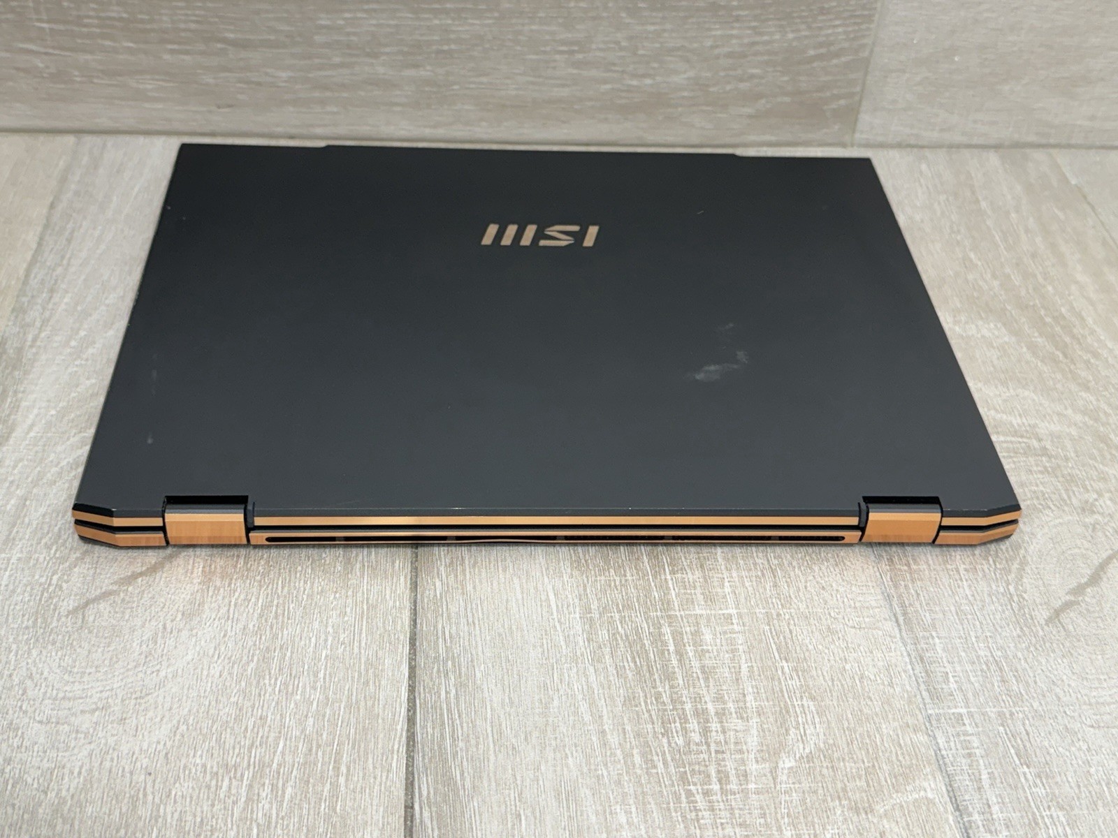 Summit E13 Al Evo A1MTG Touch Laptop OLED Ultra 7 155H 16GB RAM 1TB NVMe Win-11