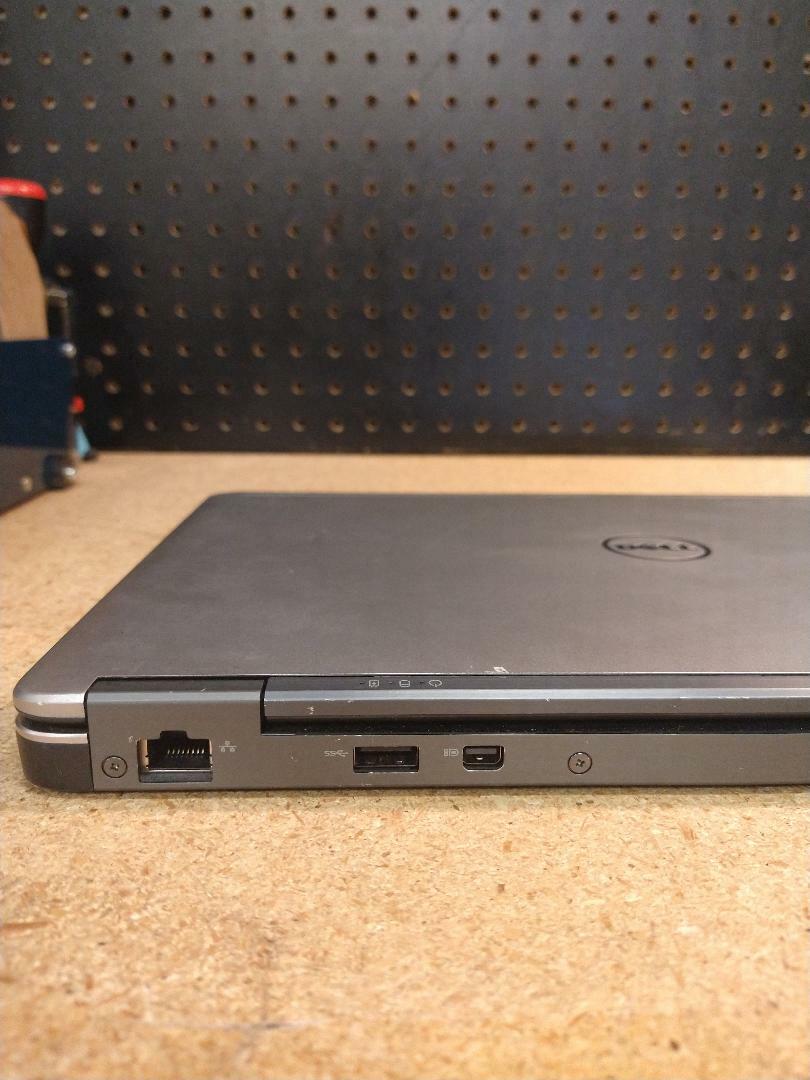 Dell Latitude E7440 | Intel Core i5-4200U @ 1.6GHz | 8GB RAM | No HDD/OS