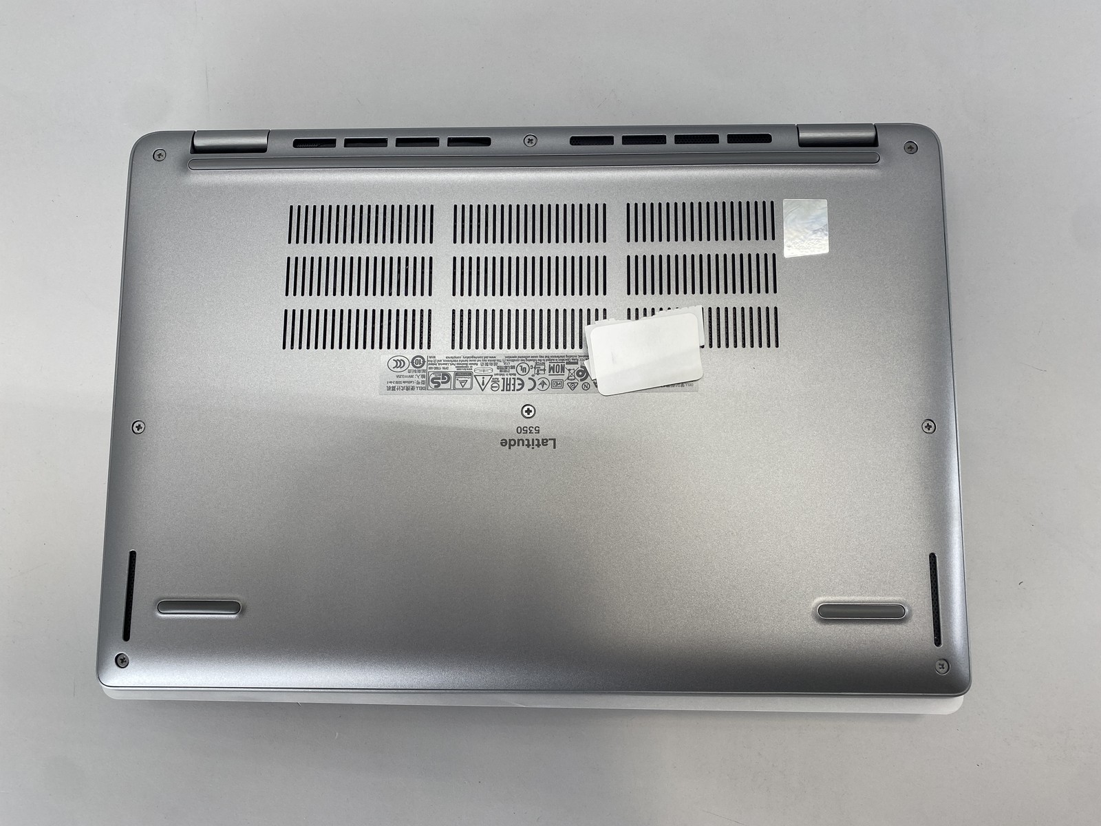 Dell Laptop Latitude 5350 13.2″ Intel Core Ultra 5 125U 256GB – Gray