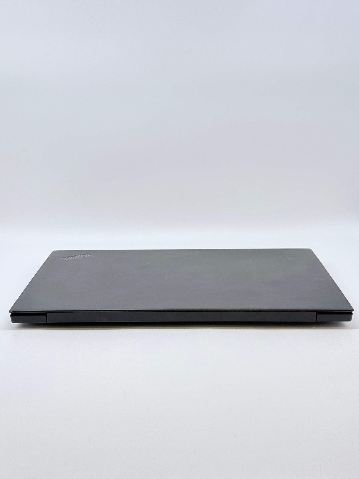 Lenovo ThinkPad P1 Gen 2 16-inch Intel Core i7 9th Gen 16GB RAM 256GB SSD