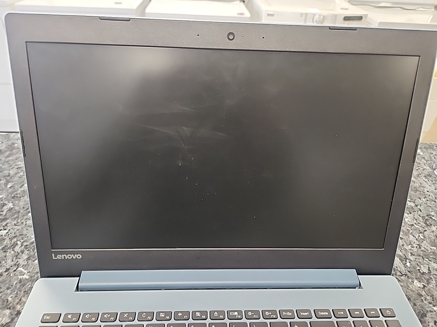 Lenovo IdeaPad 320 151 AP 4GB RAM NO HD/OS/ AC Adapter