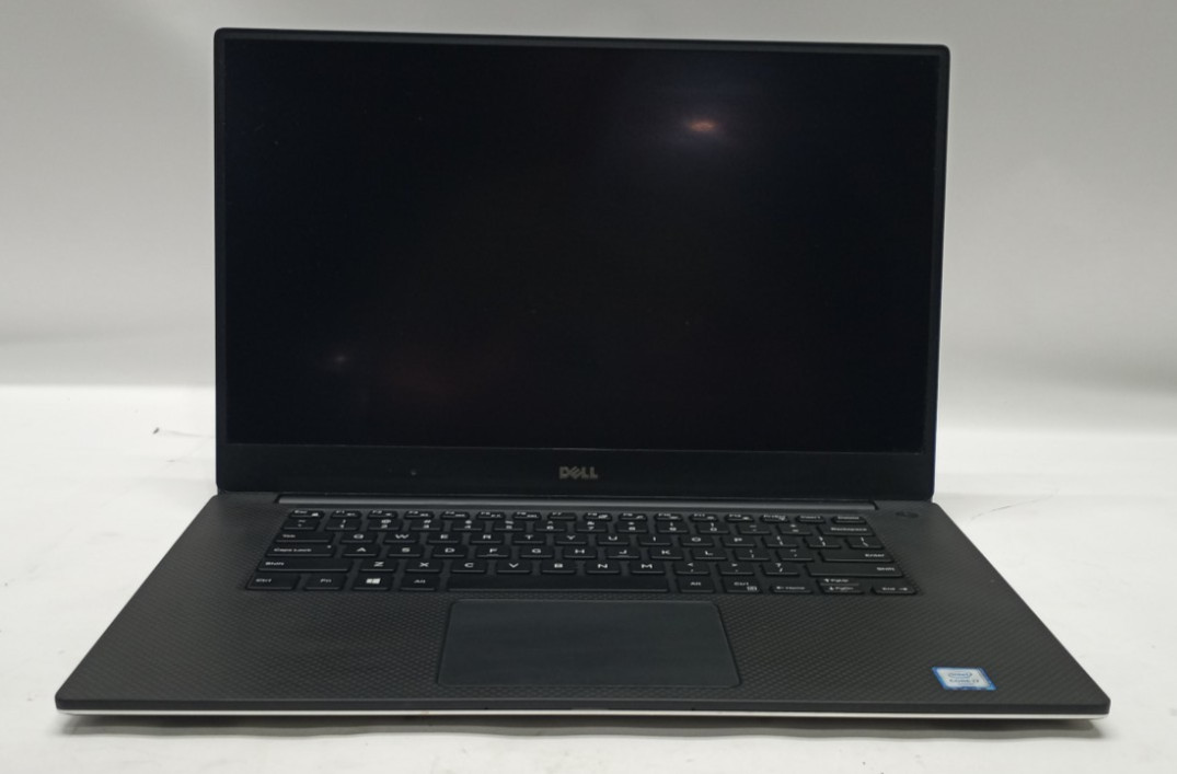 Dell Precision 5510 15.6″FHD i7-6820HQ@2.70GHz 16GB RAM NO HDD/OS NVIDIA WH870*!