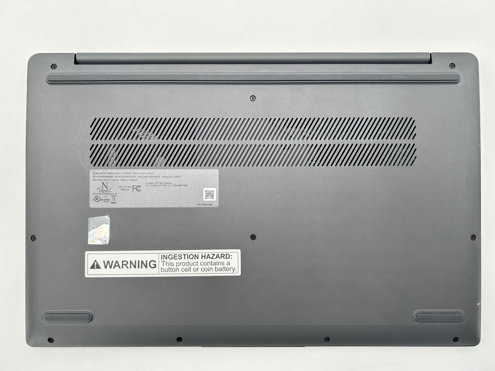 Lenovo IdeaPad Slim 3 15ABR8 (Ryzen 7-5825U, 16GB DDR4, 512GB SSD)