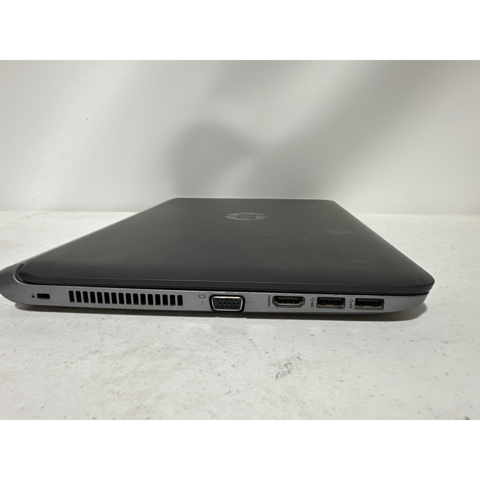 HP ProBook 430 G2 13.3″ i3-4005u 1.7GHz 4GB RAM 500GB HHD Wind 10 home