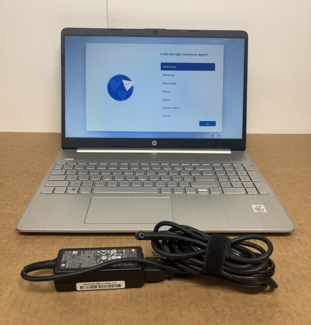 HP Laptop 10th Gen i3 4GB RAM 128GB SSD Intel UHD Graphics 15-DY1024WM