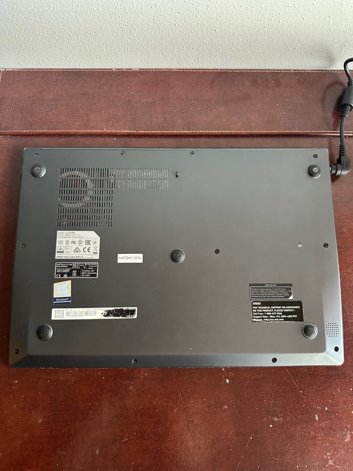 MSI Modern 14, Intel i5 10th 1.6GHz, UHD Graphics, 8GB RAM 512GB SSD, 14″ Laptop