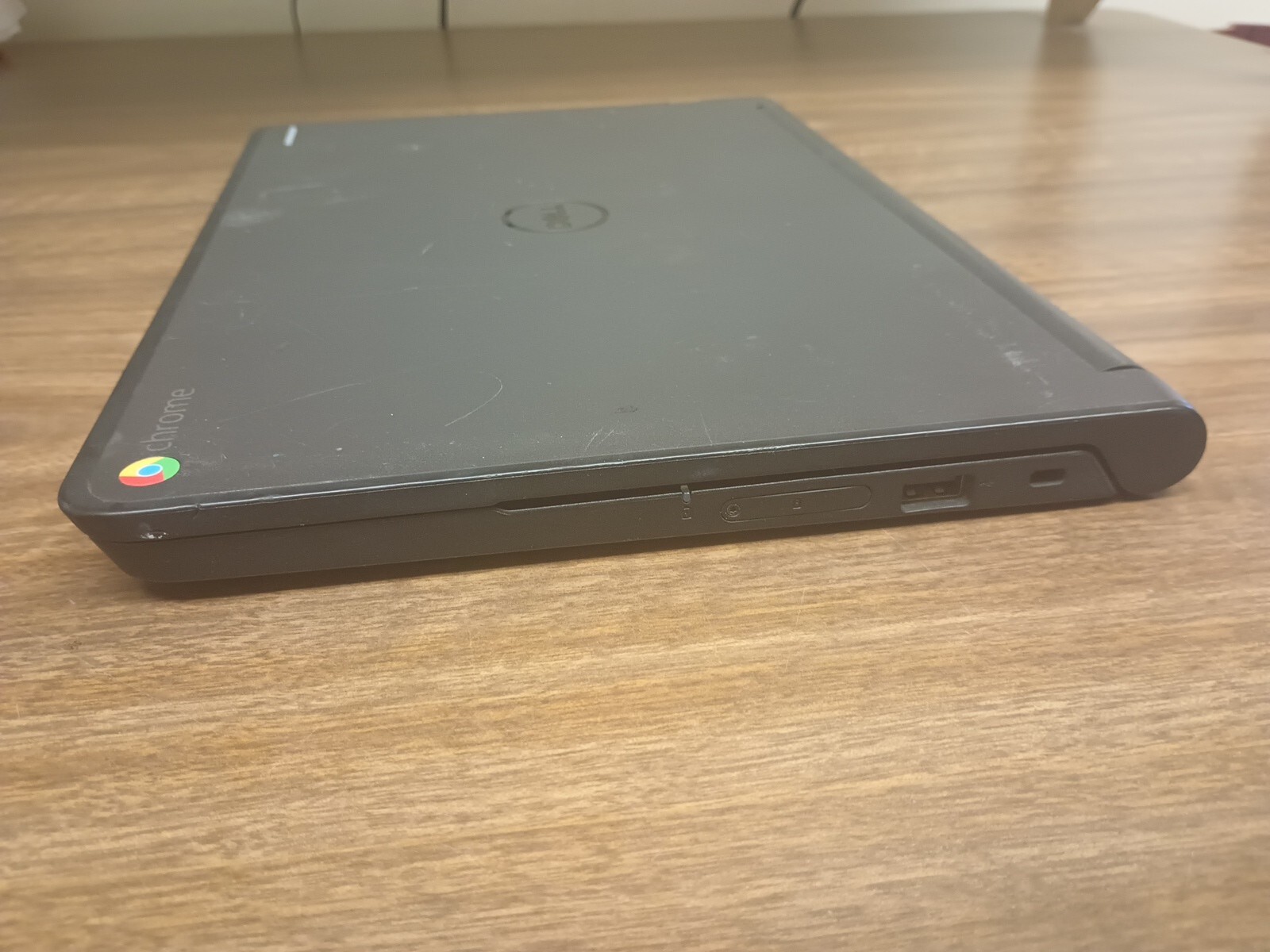 Dell Chromebook 11 3120 Intel Celeron N2840 4 Gb Memory 16 GB eMMC Broken Screen
