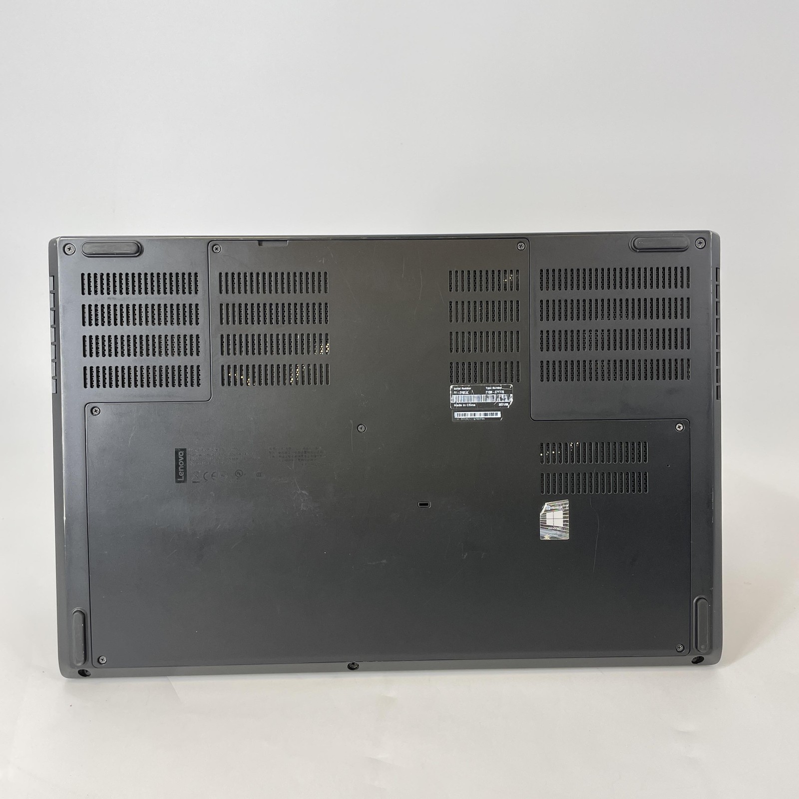 Lenovo ThinkPad P53 15.6 4K i7-9850H 2.60GHz 32GB 1TB SSD Quadro T1000 Good