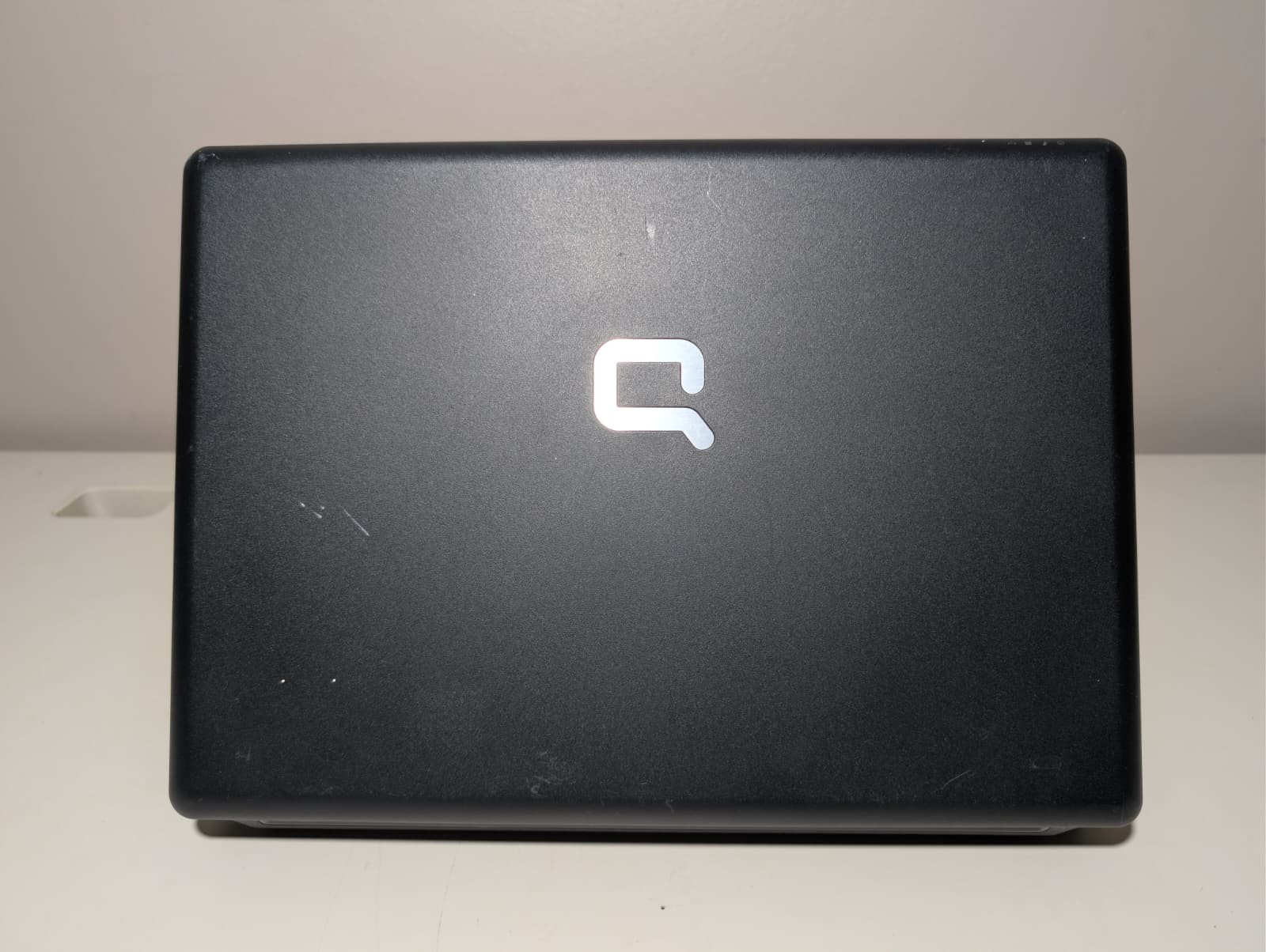 15″ HP Compaq C700 | Pentium T2310 1GB RAM 120GB HDD | Win XP Pro 32-Bit DVD-RW