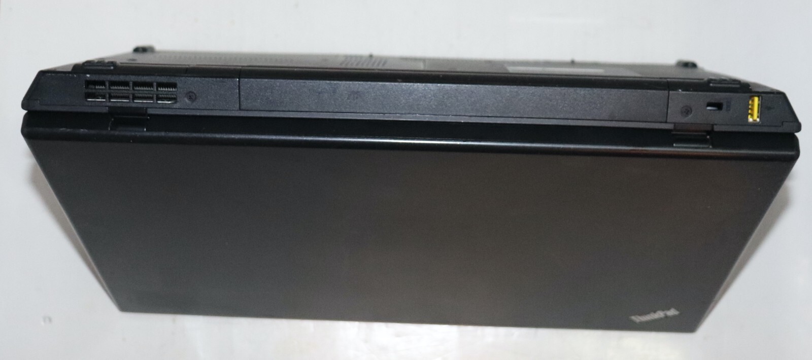 Lenovo ThinkPad L512(i3,128GBSSD, 2.40GHz, 6GB, WIN.10 PROF, WIFI READY)Webcam