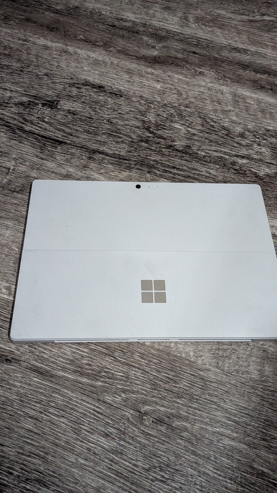 Microsoft Surface Pro 5 1796 12.3″ i5-7300U 2.7GHz 4GB RAM 128GB SSD Win 11 READ