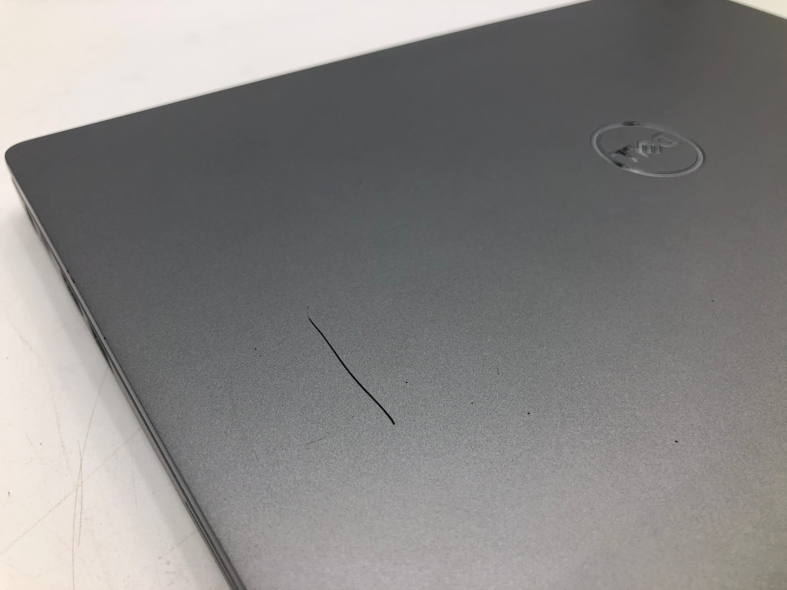 Dell Latitude 5310 Intel Core i5-10310U 16 GB 256GB SSD Win 11 Pro