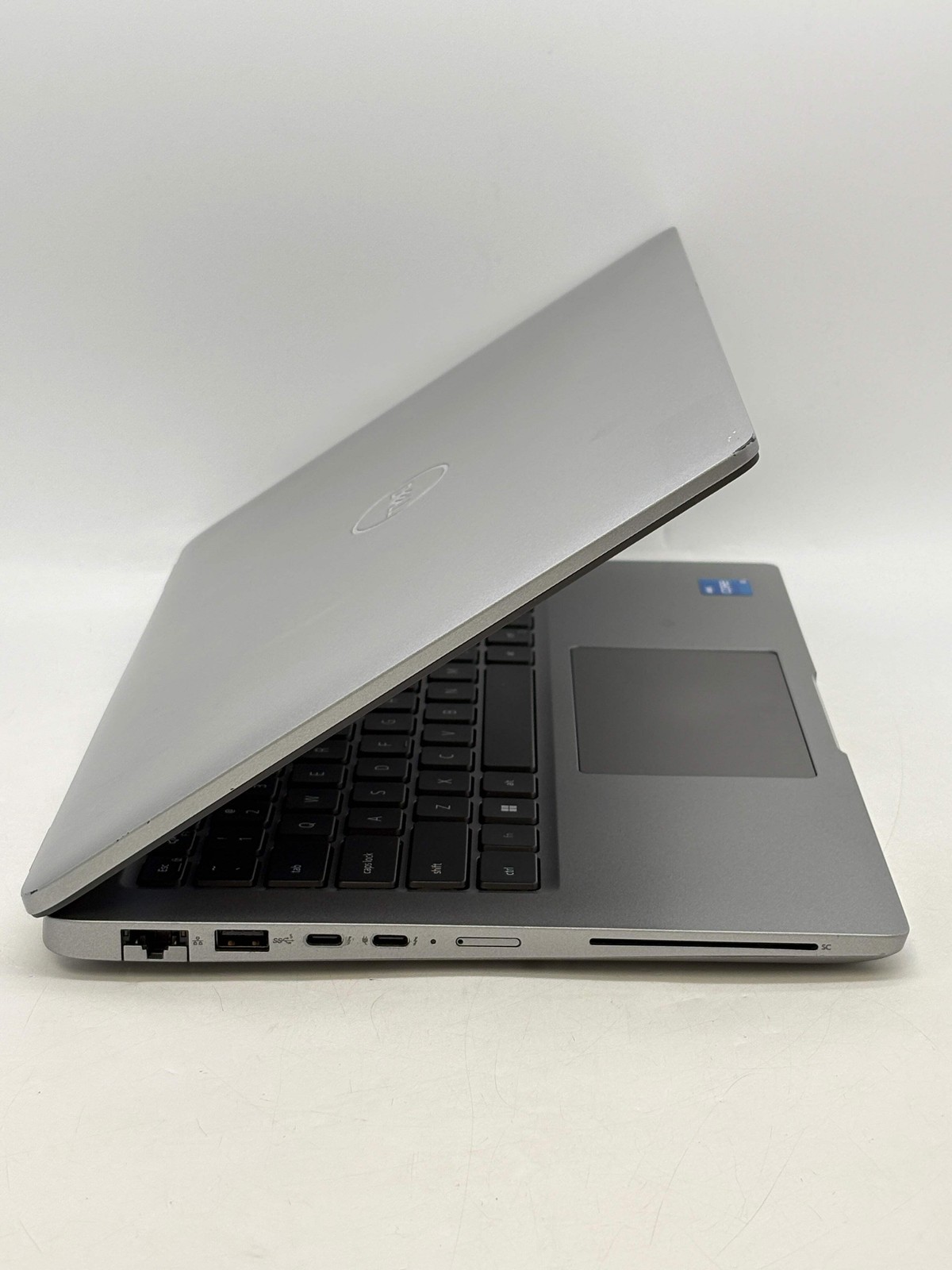 Dell Latitude 5440 14″ Laptop Intel Core i5-1345U 16GB RAM 256GB SSD Gray Charge