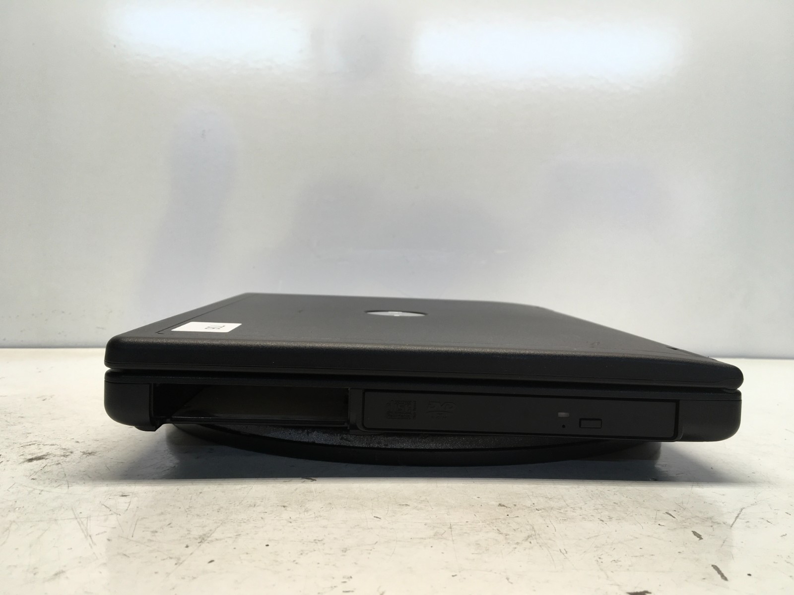 Dell Inspiron 1000 Intel Celeron 2.2GHz 256 MB NO HDD Dim Screen