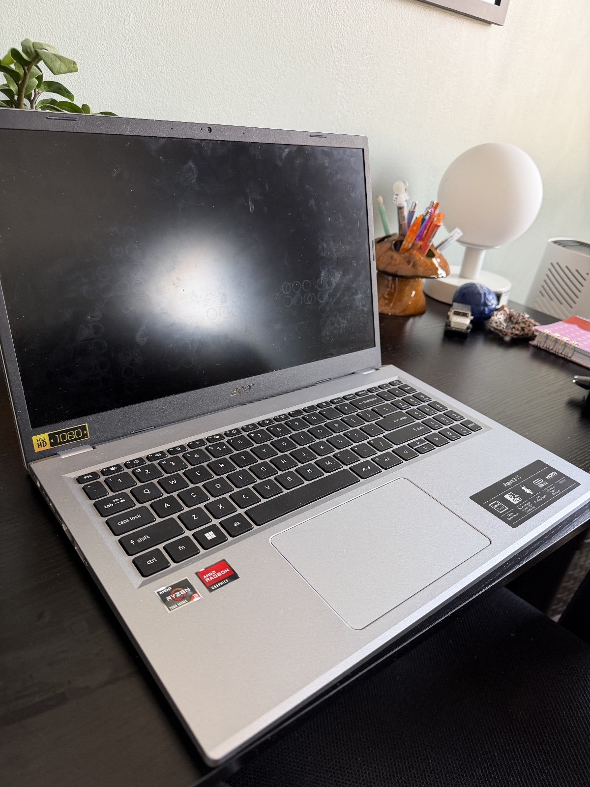 Acer Aspire 3 A315-24PT 15.6″ (1TB SSD, AMD Ryzen 5 7000 Series, 4.30 GHz, 16GB)