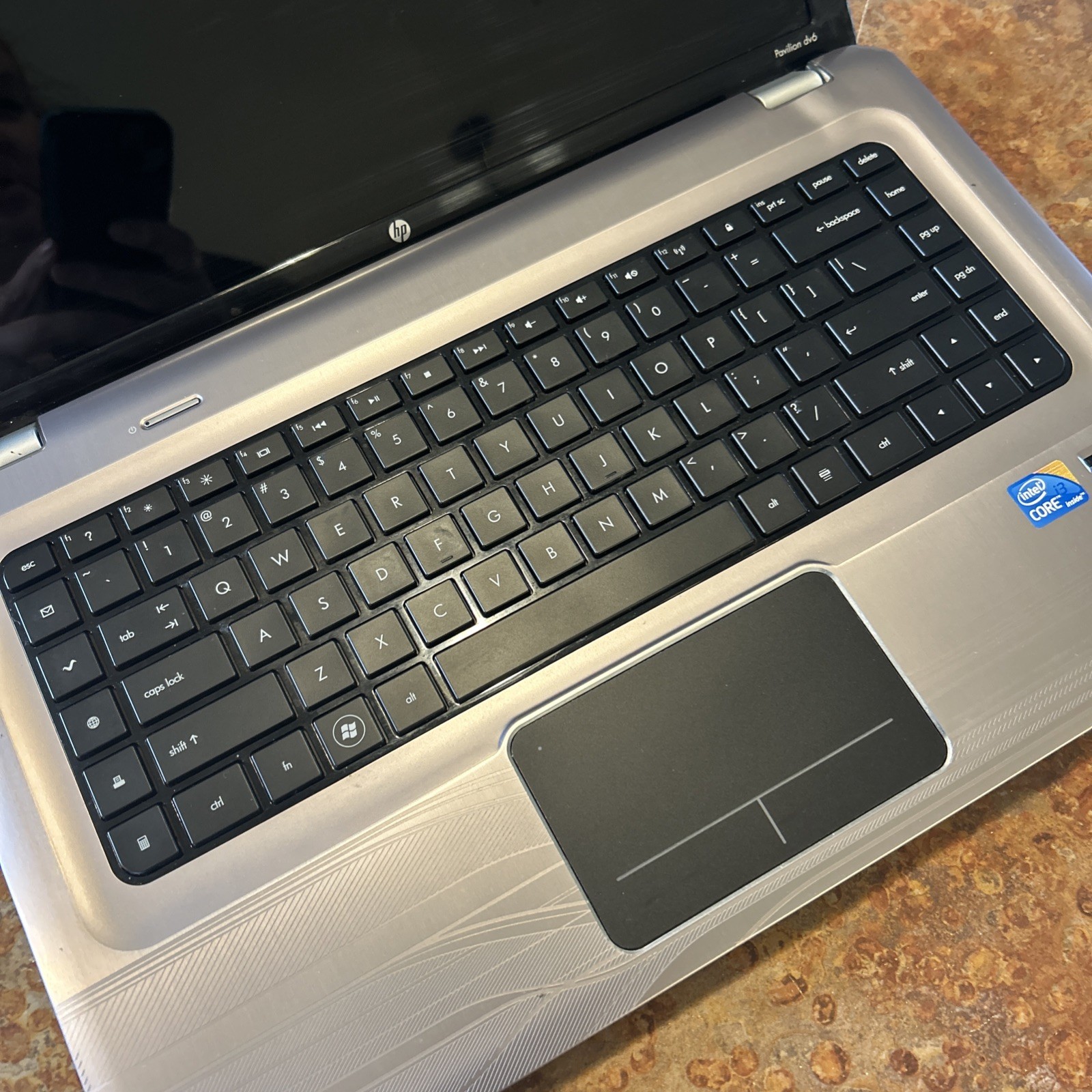 HP Pavilion Dv6 i3-370@2.4GHz 4GB DDR3 PARTS Powers On