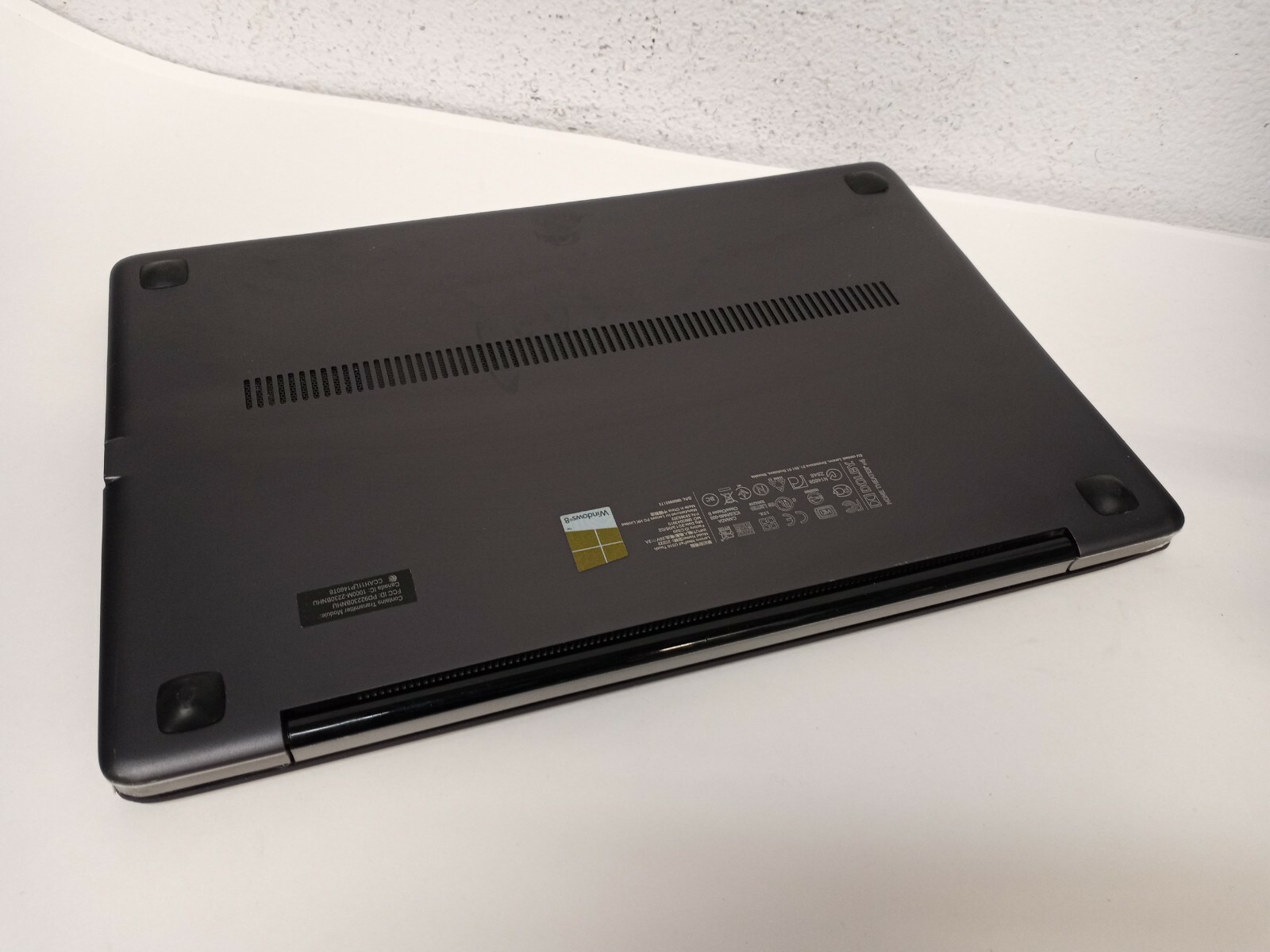 Lenovo IdeaPad U310 TOUCH 13.3″ Intel Core i5-3337U 1.8GHz 4GB 500GB HD BT Win10