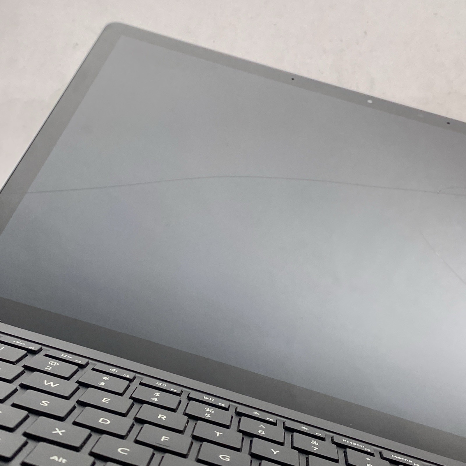 Microsoft Surface Laptop 4 1951 i5-1145G7 2.6GHz 8GB RAM 512GB 13.5″ Win 11 Pro
