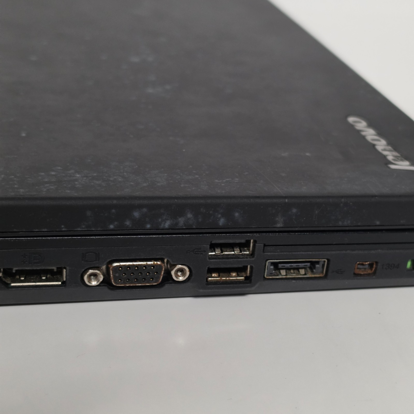 Lenovo ThinkPad T520 Laptop PC | Intel Core i7-2720M | 4GB RAM | No HDD A9