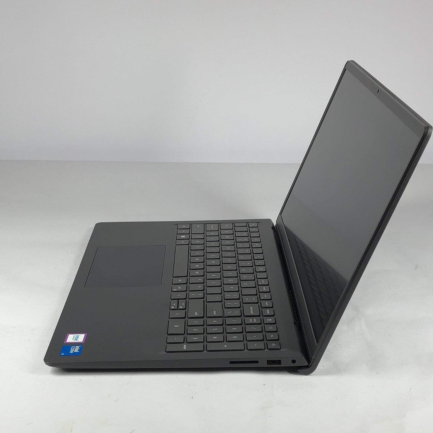 Dell 15 DC15250 15.6″ Core 3 100U 1.2GHz 8GB RAM 512GB SSD