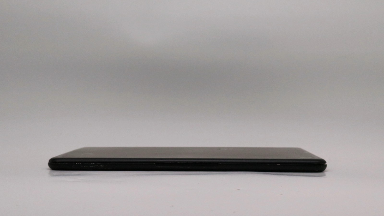 Google Pixelbook Go 13″ i5-8200y 8GB 128GB – Good READ DESC