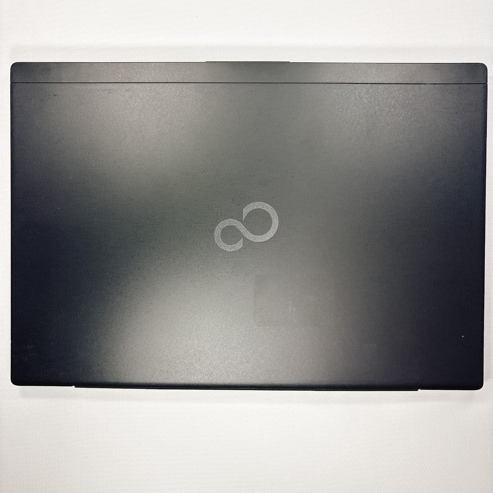 Fujitsu lifebook U939/C Core i5-8265U 8GB RAM 256GB SSD With AC adapter_741