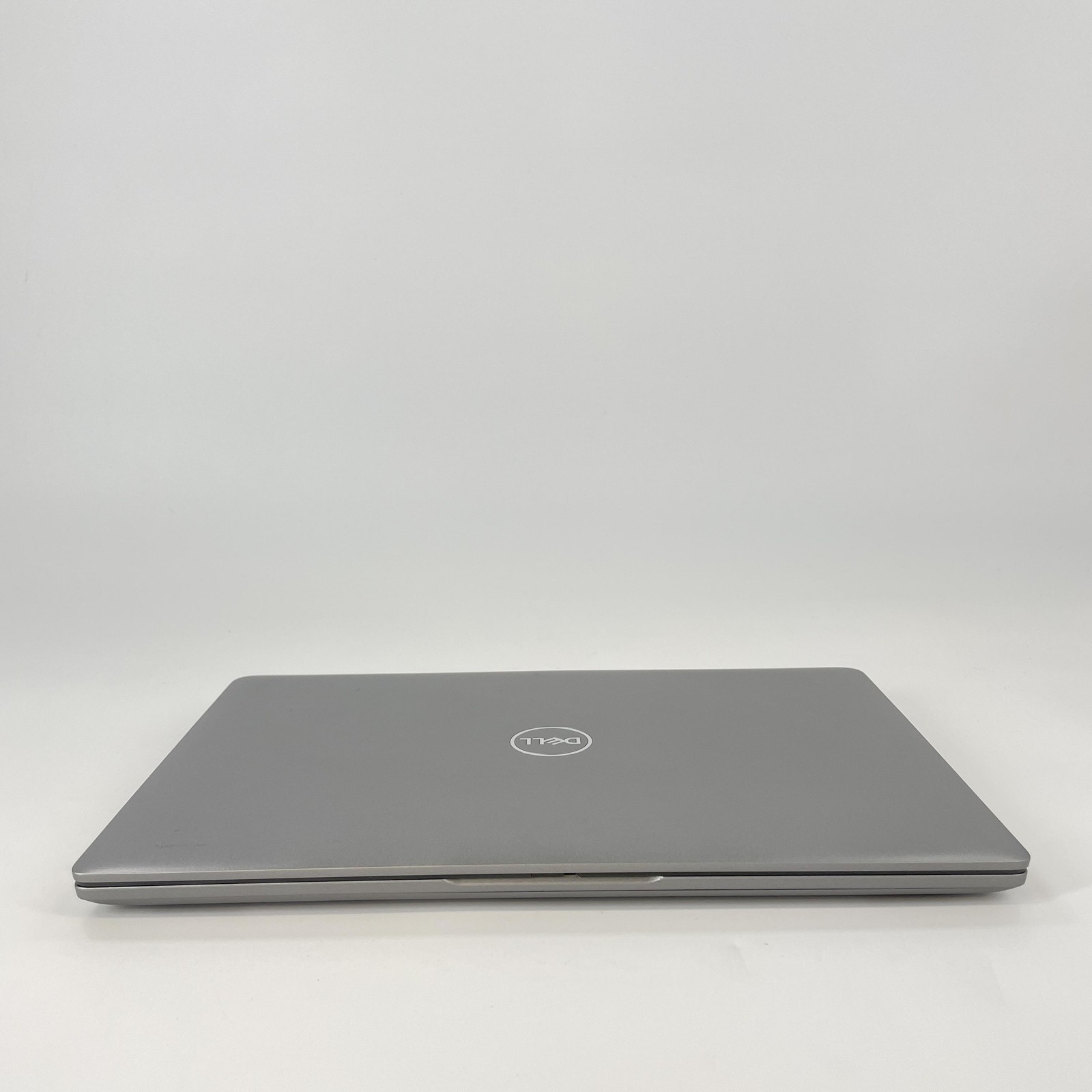 Dell Latitude 5440 14 Gray FHD 1.8 GHz i7-1365U 16GB RAM 512GB SSD-Good