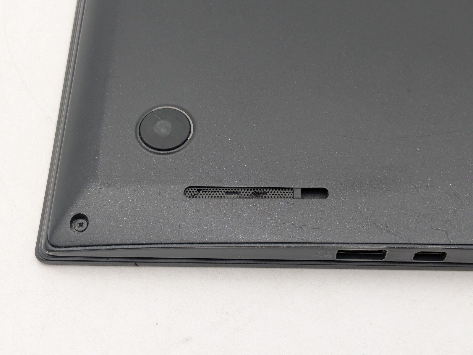 Lenovo ThinkPad X1 Carbon 4th Gen 14″ QHD I7-6600U 512GB 8GB W10P Backlit FPR