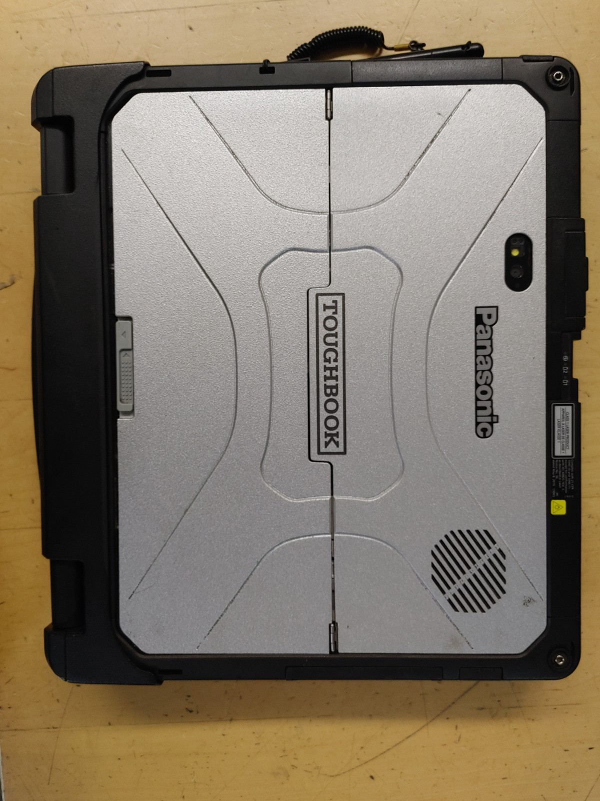 Panasonic Toughbook CF-33 Core i5-10310U@1.70GHz, 16GB RAM , 512GB SSD , NO OS