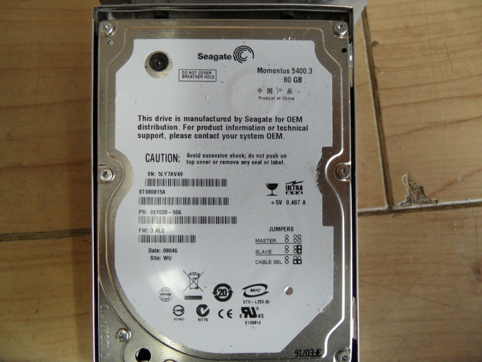 Dell Inspiron 1100 / Intel Celeron @ 2.3 GHz / Parts Laptop / Tested, Wiped
