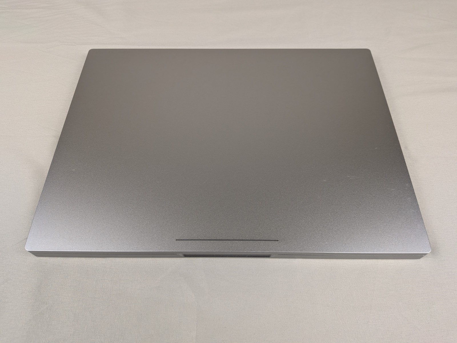 Chromebook Pixel C1501W 2015 16GB RAM – PARTS ONLY – NOT WORKING – READ DESC