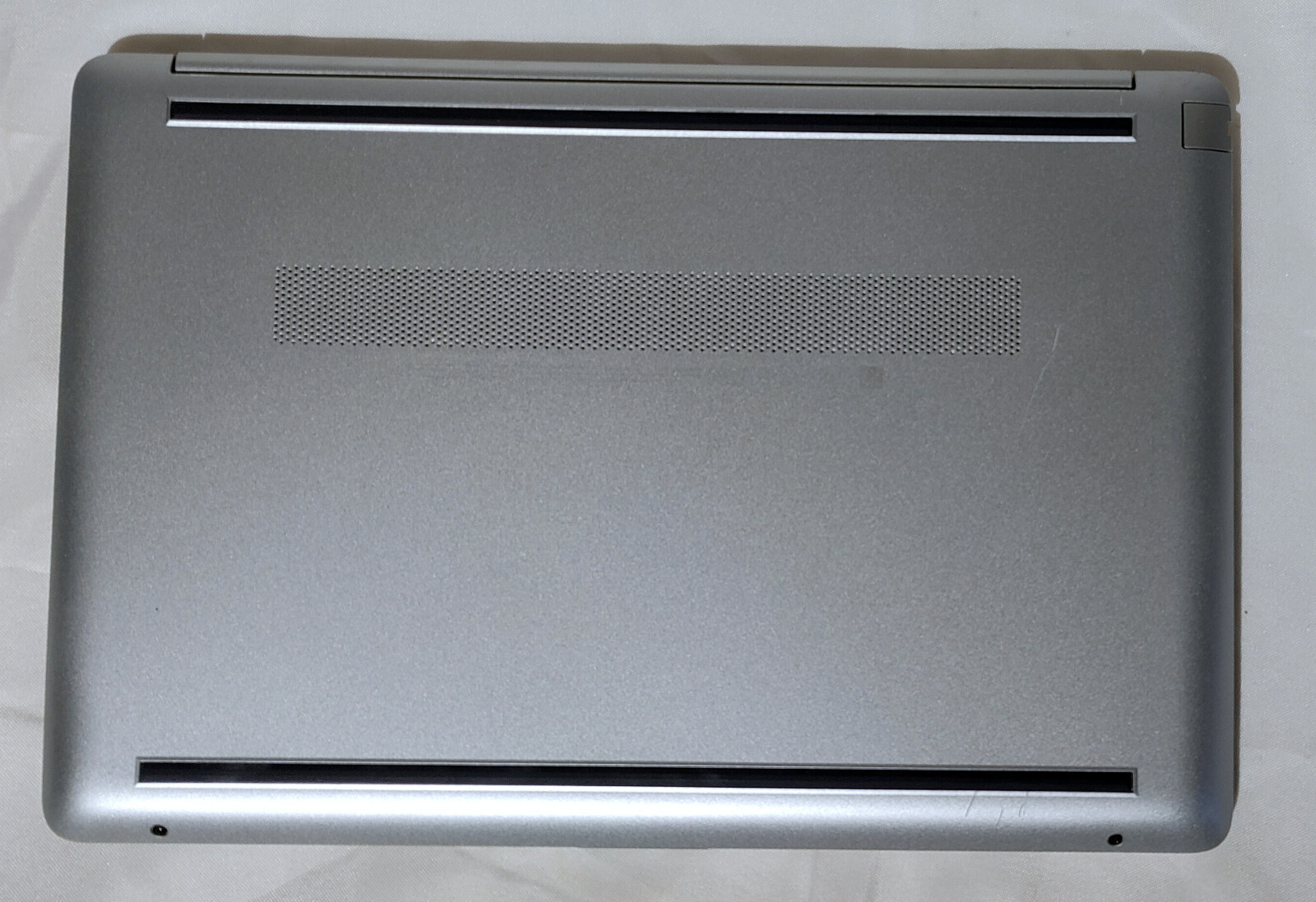 HP 15-dw3015cl 15.6in Laptop Core i5-1135G7 8GB 256GB SSD Re-newed