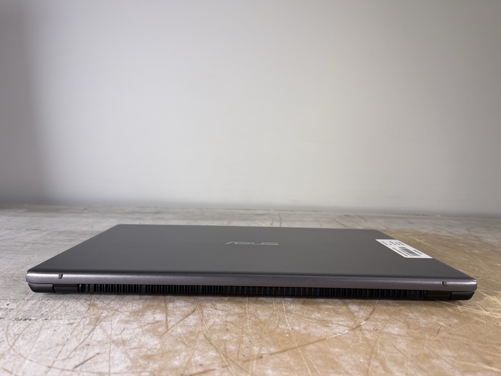 ASUS VIVOBOOK F512D RYZEN 5 3500U @ 2.10GHz, 12GB RAM, NO HDD/OS