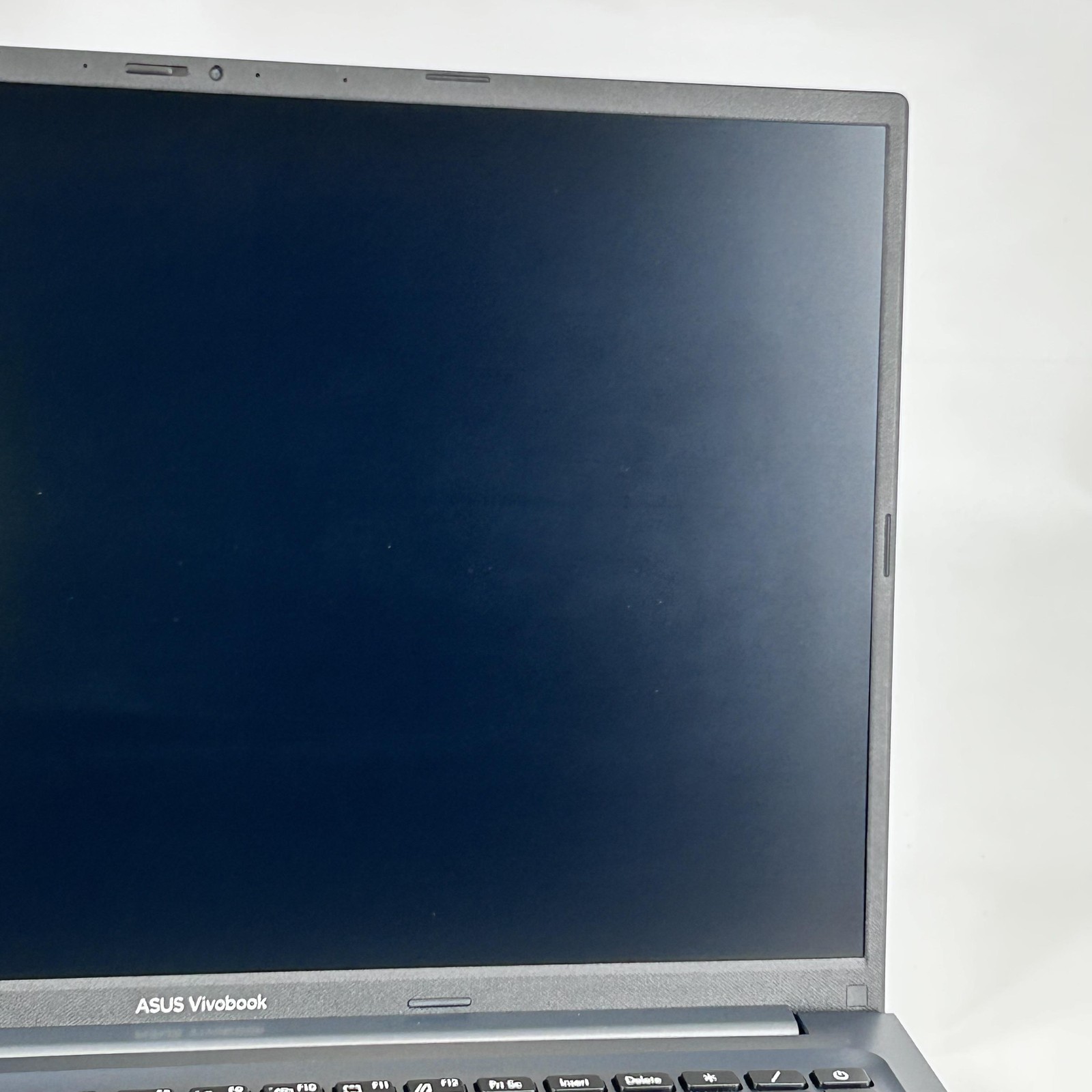 Asus Vivobook 16X FHD+ 3.2 GHz Ryzen 7 5800HS 12GB 512GB SSD Very Good