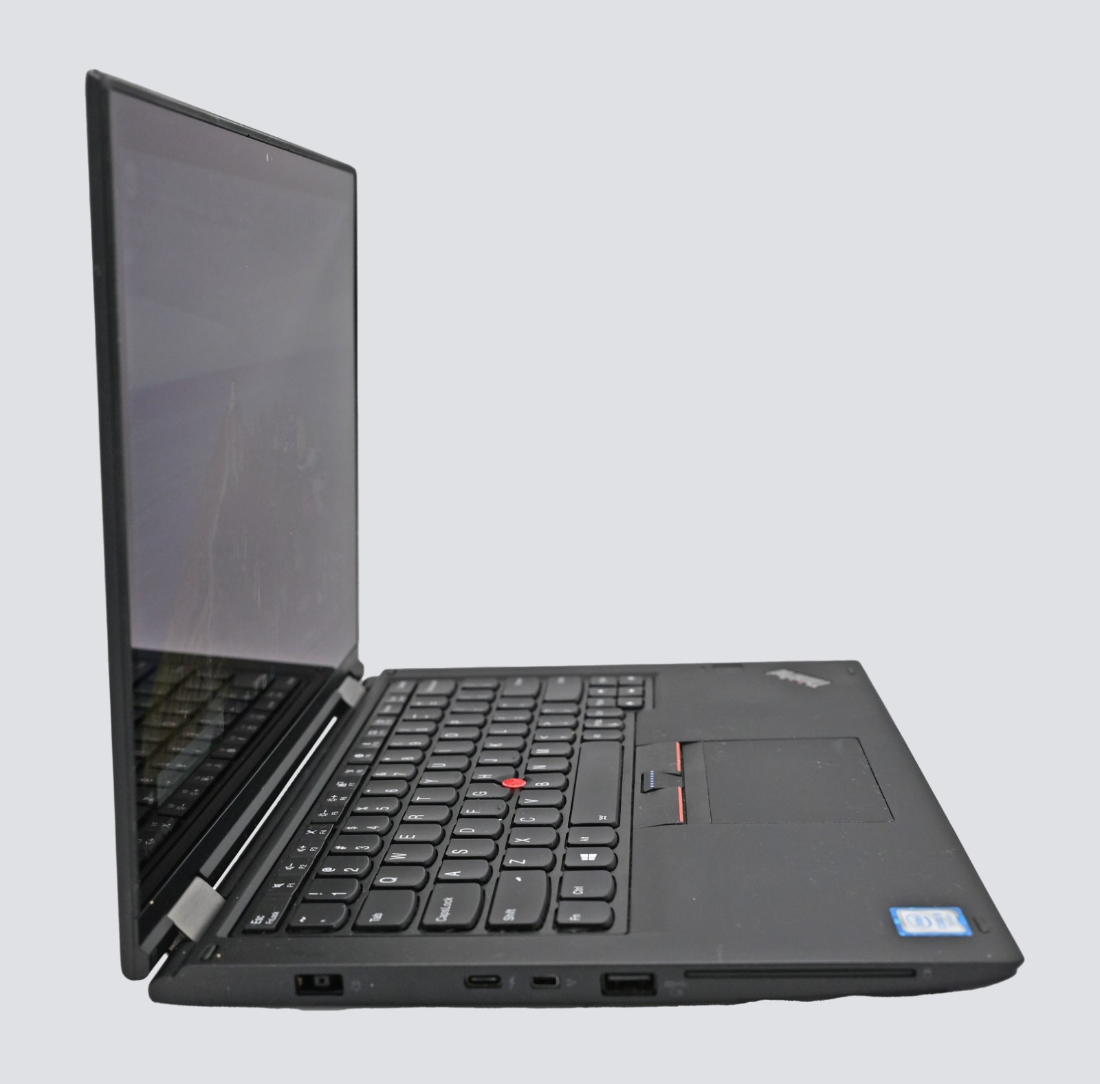 Lenovo Thinkpad Yoga 370 (2-in-1) i5-7200u 2.5GHz 8GB RAM 256GB HD Windows 10 P